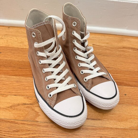Converse High Tops in Hot Tea Brown (W9/M7) - Picture 6 of 6